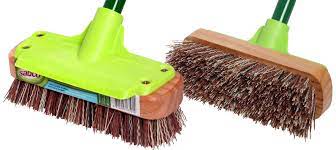 Sabco deck scrub timber with handle | ac cleaning supplies