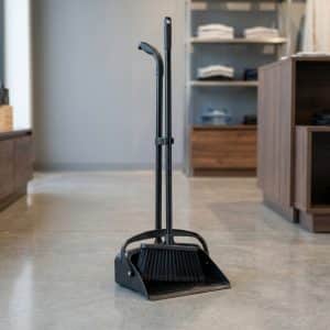 Commercial dustpan and brush set for retail floor cleaning